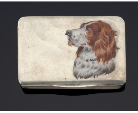 A CONTINENTAL SILVER AND ENAMEL SNUFF BOX, EARLY 20TH C  the lid enamelled en plein  with the head of a dog, 7.5cm w, marked 