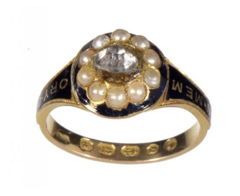 A VICTORIAN 18CT GOLD AND ENAMEL MOURNING RING with split cluster and later central replacement paste, Birmingham 1865, 3.1g,