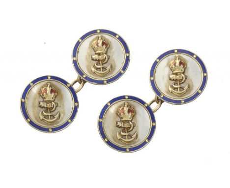ROYAL NAVY.  A PAIR OF MOTHER OF PEARL CENTRED GOLD AND CHERRY RED AND BLUE GUILLOCHE ENAMEL CUFF LINKS, C1920  1.4cm diam, i