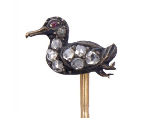 A GOLD STICKPIN WITH ROSE DIAMOND AND RUBY DUCK TERMINAL, C1900  5cm, indistinct control mark, 1.8g ++Dirty but in fine condi