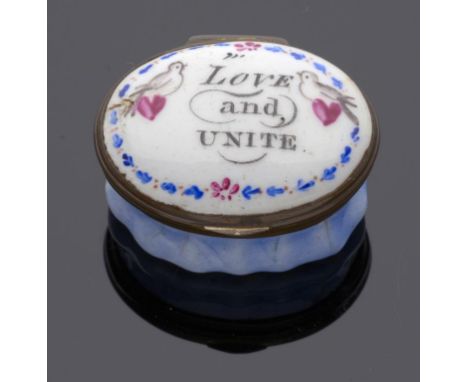 A SOUTH STAFFORDSHIRE ENAMEL PATCH  BOX, C1770 the lid painted with two birds and hearts flanking the inscription Love and Un