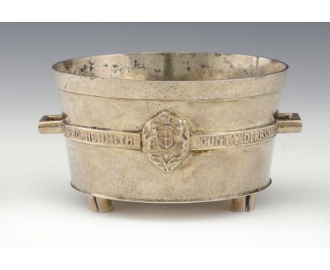 AN A EDWARD JONES SILVER BOWL REPLICA OF THE ASHBORNE MEASURE applied with a girdle centred by royal arms and inscribed ASHBO