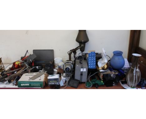 Assorted tools, projector etc