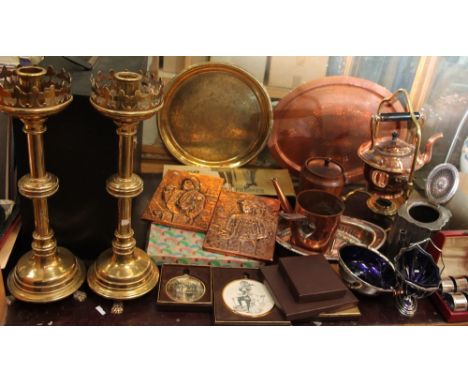 A pair of brass candlesticks together with a copper kettle on stand, copper bedwarming pan, brass trays, electroplated trays,