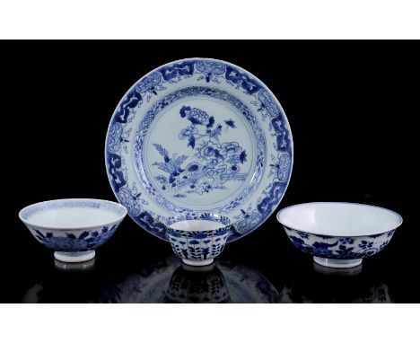 Porcelain dish with blue white decor of flower garden with rock and butterfly in heart and richly decorated rim, China Qianlo