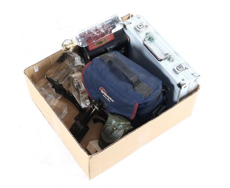 Various box including Philips film lamp, bag with 3 flashes, 3 bronze figurines including Corry van Ammerlaan, Doge Chardonna