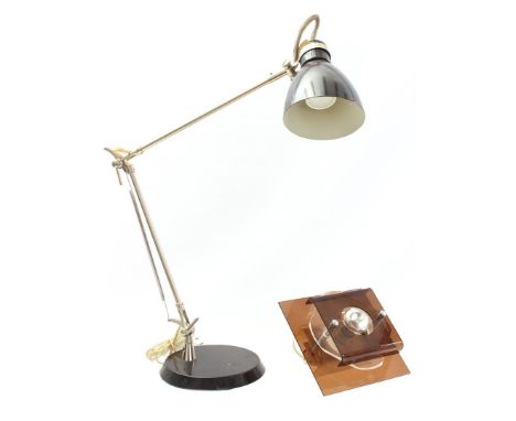 Metal desk lamp and plastic Herda wall lamp, 1960s/7020x20 cm