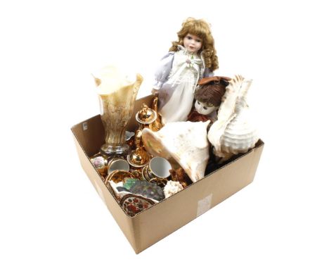 Box with classic porcelain, shells, shell lamp, decorative glass vase, porcelain dolls, etc.