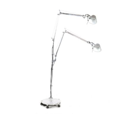 Polished aluminum adjustable and mobile 2-light floor lamp, design Giancarlo Fassina &amp; Michele De Lucchi for Artemide, mo