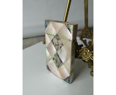 A Nice example of a 19th century mother of pearl &amp; pauo shell card case. [9x5.5cm] 
