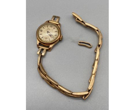A Vintage Lanco ladies watch set with a 9ct gold bracelet. [Bracelet weighs 7grams] 