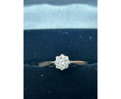 9ct Gold diamond solitaire ring Size M 1.5g 