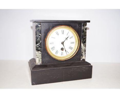 Belgium slate mantle clock Height 21 cm 