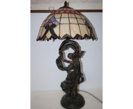 Large Tiffany style lamp Height 82 cm