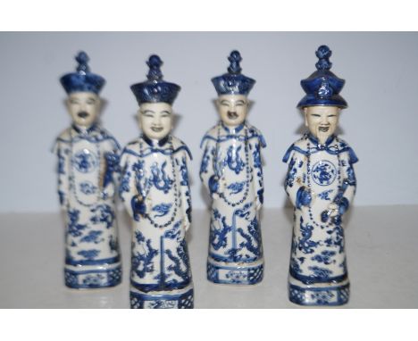 4 ceramic blue &amp; white oriental figures Height 30 cm