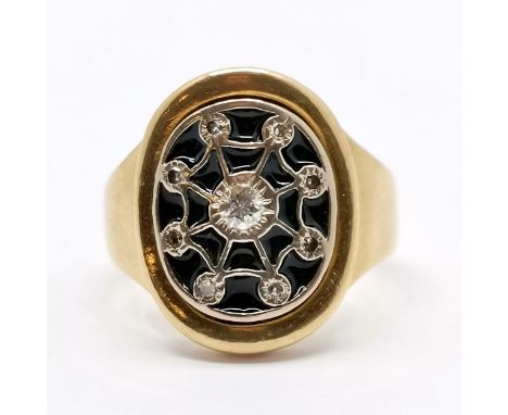 Cobweb design 18ct hallmarked gold diamond &amp; enamel signet ring - size L½ &amp; 8.7g total weight