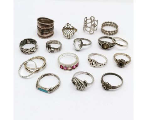 17 x silver rings (4 unmarked) inc Celtic inscr Da Viken (for ever), stone set, turquoise etc - total weight 52g ~ 2 a/f