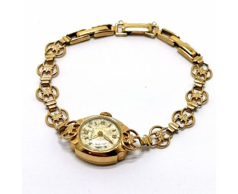 9ct gold cased ladies Rotary manual wind wristwatch on integral 9ct hallmarked gold bracelet - 19cm long &amp; 12.3g total we