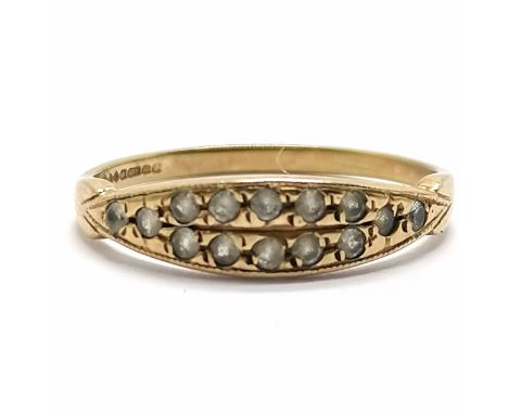 9ct hallmarked gold white stone set ring - size R & 1.7g total weight