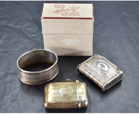 A George V silver vesta case, hinged rectangular form with engine turned decoration, marks for Birmingham 1922, maker JR, 25g