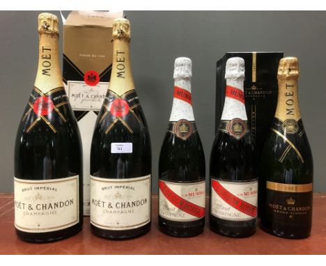 Champagne. Moet et Chandon NV, 2 magnums (one boxed); Grand Vintage 2003, 1 bottle; Mumm Cordon Rouge NV, 2 bottles (together