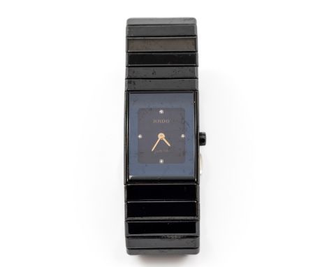 Rado Ceramica, dames polshorloge, quartz, model Jubilé. Met zwart keramieken kast en band, vier achtkant geslepen diamanten o