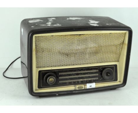 A vintage G.E.C. valve radio, mid-century, with brown bakelite case, width 43.5 cm