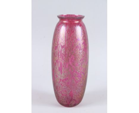 A GOOD 'LOETZ' IRIDESCENT VASE. 10ins high.
