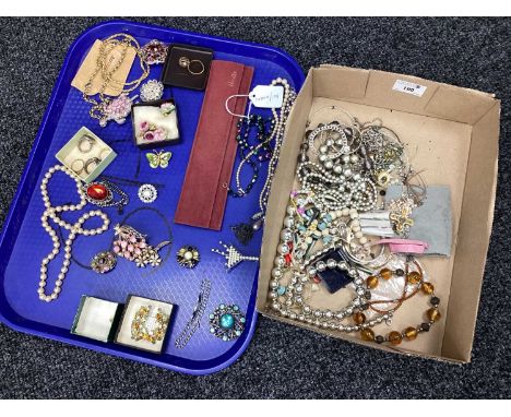 Assorted Costume Jewellery, including imitation pearls, assorted costume brooches, gilt metal chains, dress rings, ceramic fl