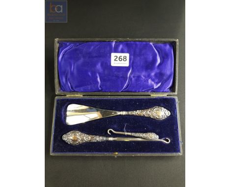 SILVER BUTTON HOOK SET 