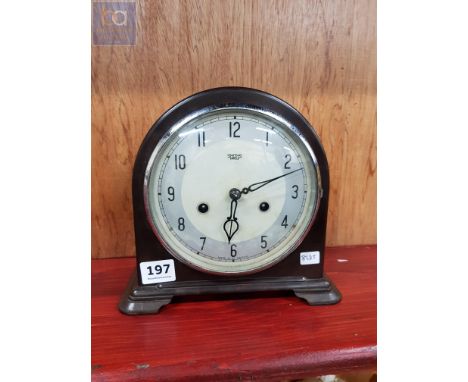 ART DECO BAKELITE MANTLE CLOCK 