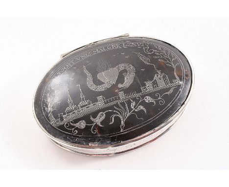 AN EARLY 18TH CENTURY MOUNTED TORTOISESHELL OVAL SNUFF BOX with a "stand-a-way" hinge, the cover with an inlaid pique-work ar