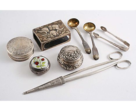A PAIR OF GEORGE III MOUNTED STEEL LONG HANDLED SCISSORS with an engraved sheath, crested, maker's mark "P&Co" (incuse), Birm