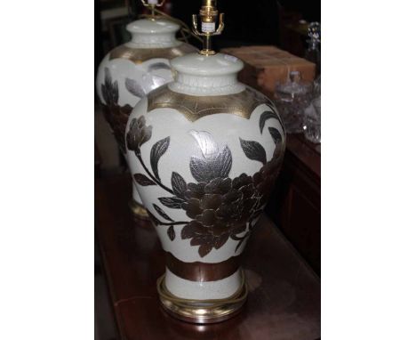 PAIR OF MODERN CERAMIC BALUSTER VASE LAMPSmetallic floral decoration on cream crackle glaze ground, approx 50cm high without 