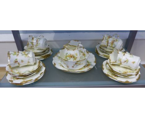 Hammersley & Co. floral decorated china teaset (36)