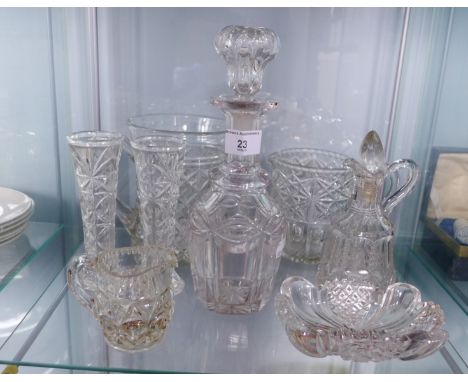 Miscellaneous glasswares to include decanter, vases and jugs etc (9)