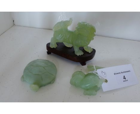 Jade Temple lion together with a turtle and a mythical beast (3)