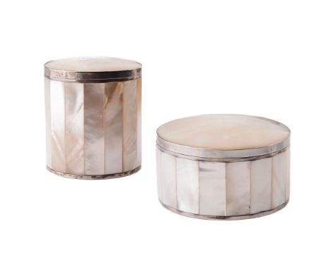 A pair of silver and Mother of Pearl trinket boxes, 10cm largest diameter (2).  Tests as silver, unhallmarked.