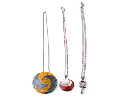 A trio of silver necklaces to include an Okra glass style pendant on chain, together with 2 others (3).  