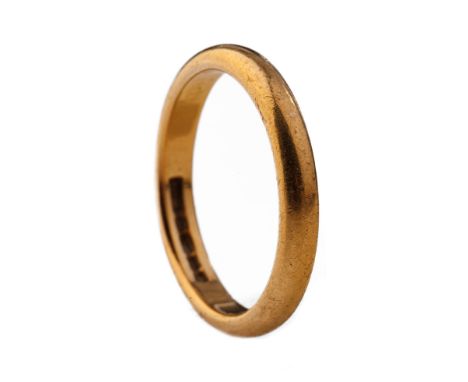 18ct gold wedding band, 3.8 grams, size K.  