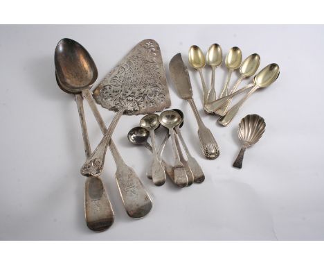 A MIXED LOT OF FLATWARE & CUTLERY: A late George II pierced, triform fish slice, crested, a matched set of six antique silver