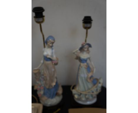 2x Large ceramic table lamps
