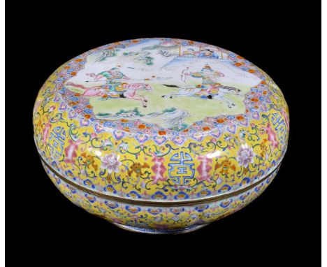 A large and rare Chinese 'Romance of the Three Kingdoms' canton enamel box and cover, 18th/19th century, Qing Dynasty, finely