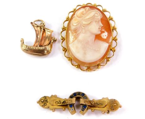 A 9ct gold and shell cameo, bust portrait  of a lady, Victorian 9ct gold and sapphire set horseshoe bar brooch, and a 9ct gol