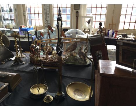 A set of W&T Avery brass and steel weighing scales, with set of weights. Height 85cm.