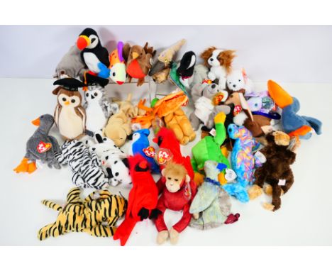 TY Beanie Babies - Approximately 30 animal themed Beanie Babies, majority with swing tags, to include: 'Buzzy', 'Swinger', 'S