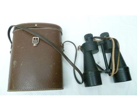 A PAIR OF MILITARY ARMY BINOCULARS, in case 