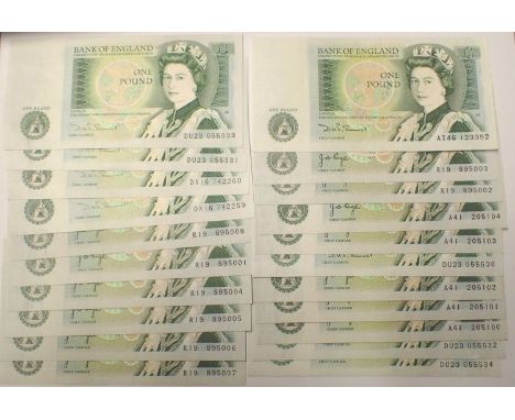Twenty one Page and Somerset Queen Elizabeth II one pound notes in good condition. P&amp;P Group 1 (£14+VAT for the first lot