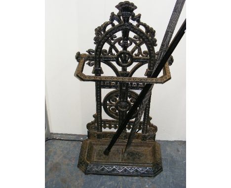 A c.1880 Falkirk Antique Cast Iron Stick Stand