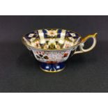 Royal Crown Derby teacup - 2451 XLII